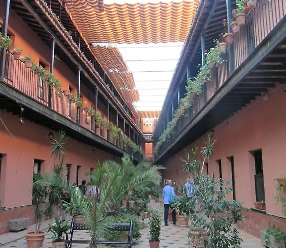 Un Viaje Al Pasado En El Centro Sevilla